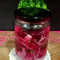 Pickled Onion In White Wine Vinegar A picture of Pickled Onion In White Wine Vinegar.