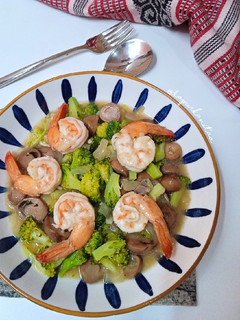 Foto resep Cah Brokoli Udang Jamur