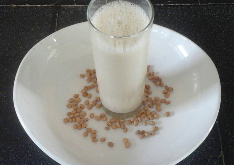 Simple Way to Cook Perfect Creamy Soy Milk Recipe