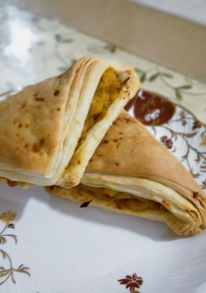 A picture of Aloo patty.