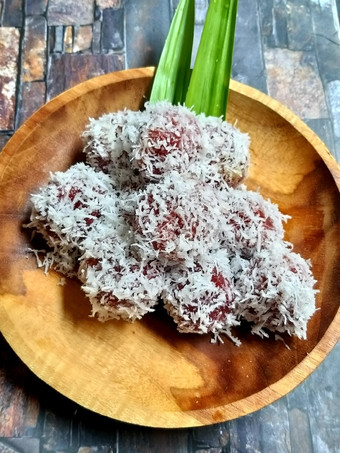 Bagaimana Membuat Klepon Ubi &amp; Bit Bunda Pasti Bisa