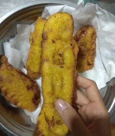 bánh chuối chiên bằng bột gạo