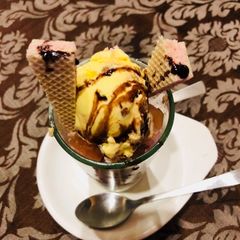 A picture of Tutti-Frutti Ice Cream.