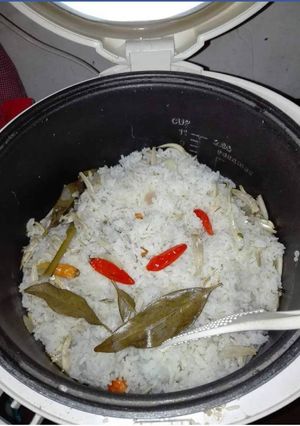 Foto resep Nasi liwet teri megic com