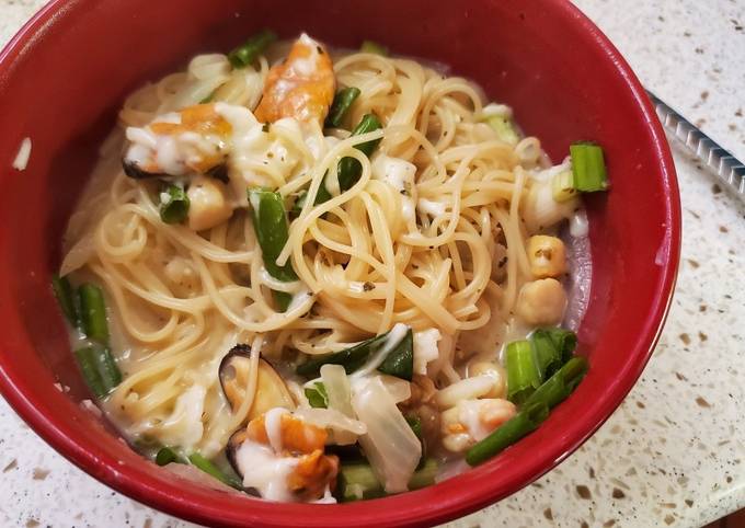 Step-by-Step Guide to Make Favorite Lauren&#39;s Seafood Pastaghetti