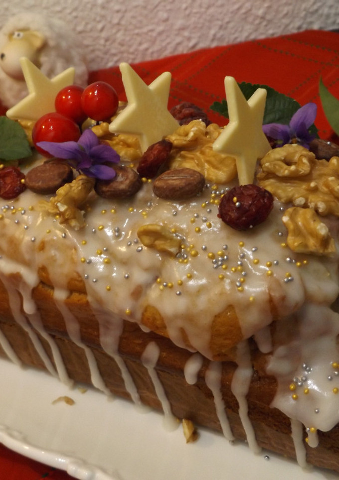 Una foto de Budín de frutas y frutos para Navidad
