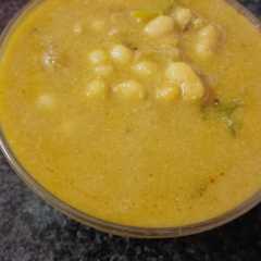 வெள்ளை சோயா கிரேவி(soya bean gravy recipe in tamil) செய்முறை முக்கிய புகைப்படம்