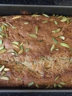 A picture of Banana bread loaf.