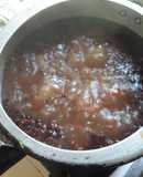 Caldo de Poroto con carne