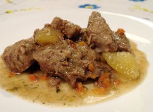 Foto di Spezzatino di Muscolo di Bovino con Patate e Carote