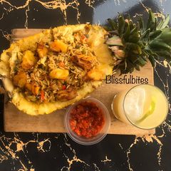 A picture of Chinese fried rice.