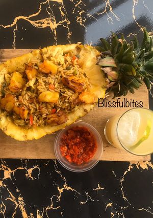 A picture of Chinese fried rice.