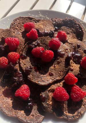 A picture of Healthy banana pancakes🫶🏻🥞🍌.