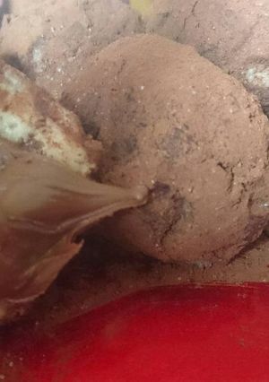 Nutellával töltött tiramisu golyók recept fotója
