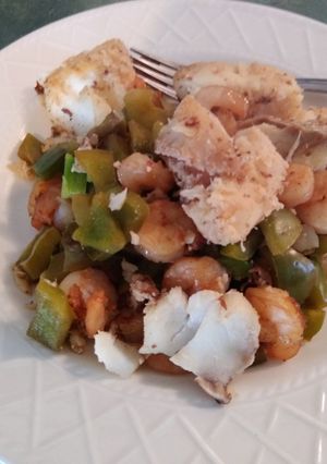 A picture of COD, shrimp meal for 2. 🙂.