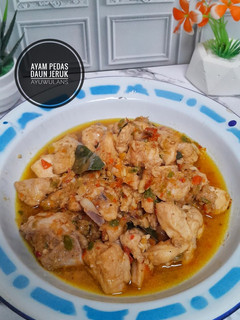 Foto resep Ayam pedas daun jeruk