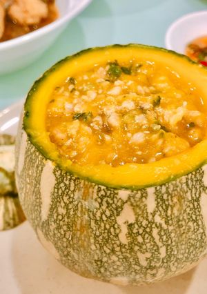 Hình của món Soup bí đỏ nấu thịt băm.