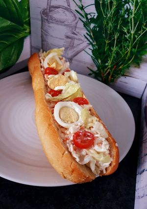 Une photo de Sandwich fraîcheur au surimi et crudités 😋 #janvier