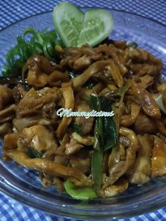 Foto resep Ayam Jamur Tiram kecap Mommylicious