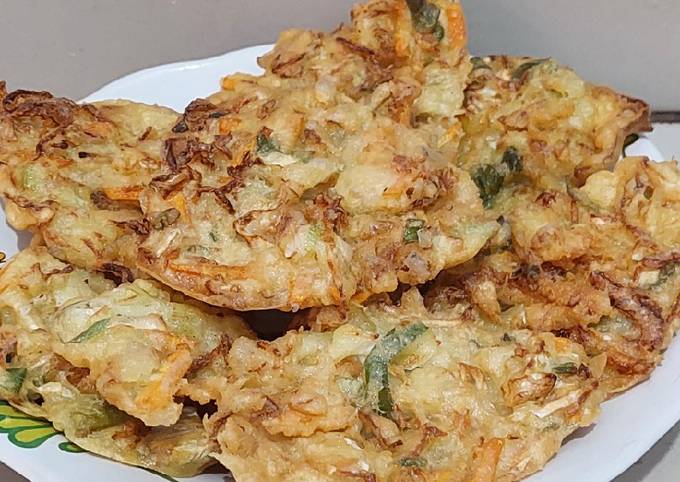 Resep Bakwan Sayuran Renyah Oleh Keinara Fr Cookpad