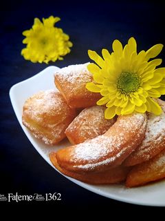 عکسی از دستور شیرینی هلال ماه