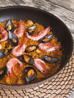 Una foto de Arroz de Rape y Calamares