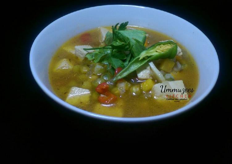 Recipe: Tasty Tofu and vegetable soup