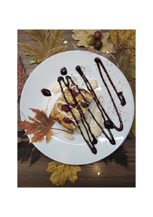 Almás-meggyes-túrós szelet recept fotója