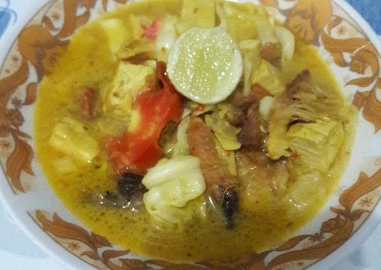 Cara Gampang Menyiapkan Soto ayam santen ala momy Anti Gagal