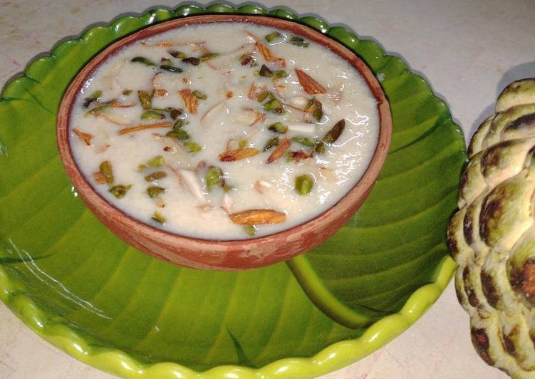 Recipe of Ultimate আতা রাবড়ি(Aata rabri racipe in bengali)