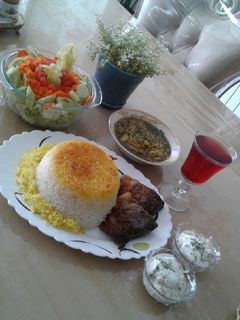 عکسی از دستور باقلا خورشت