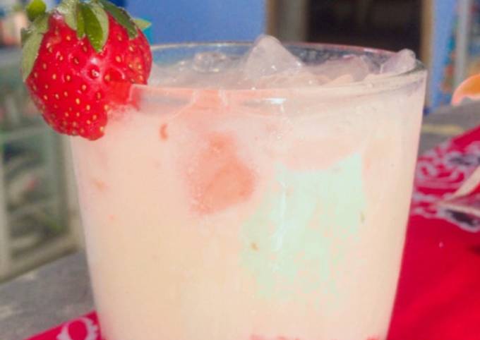 Resep 🍓Yakult Strawberry Milk🍓 Anti Gagal