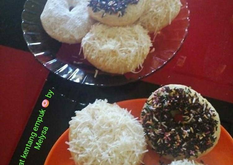 Resep Donat kentang empuk 🍩#tantanganakhirtahun #masakditahunbaru, Bikin Ngiler