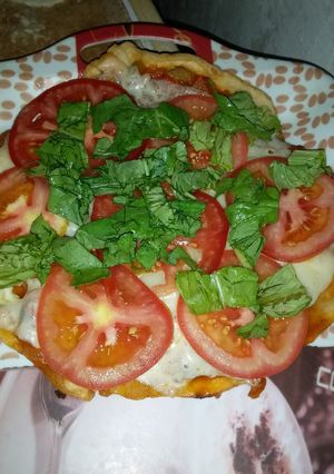 Una foto de Pizza al sartén. Fácil rápida y rica!😊