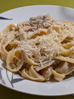 Una foto de Tagliatelle alla mia salsa di terra e mare