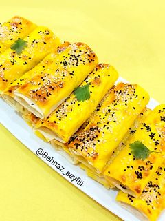 عکسی از دستور بورک مرغ و قارچ پنیری