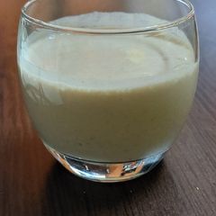 A picture of Banana dates smoothie.