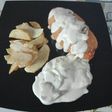 Pechuga rellena de queso curado y jamón cocido. (Empanada)