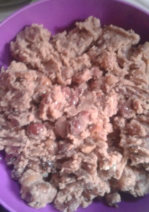A picture of Round nuts.