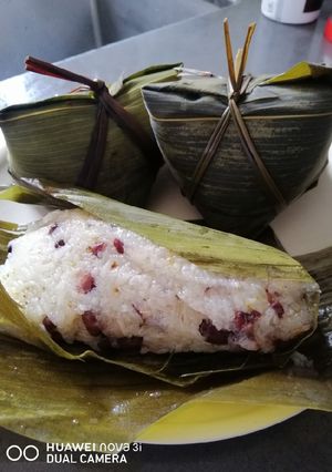 A picture of Sticky Rice Dumpling.