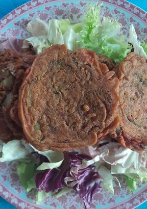 A picture of Vegan Onion Fritters.