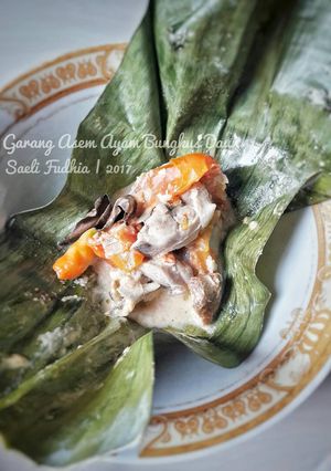 Foto resep Garang Asem Ayam Bungkus Daun