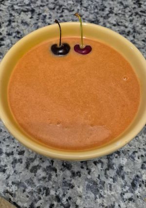 Una foto de Gazpacho de cerezas