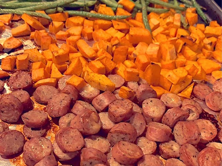 Easy Steps to Prepare Roasted chicken sausage, sweet potatoes, and fresh green beans the Perfect So Delicious