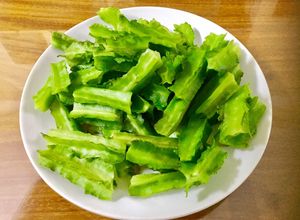 Hình của món Đậu rồng luộc.