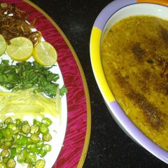 A picture of Chicken haleem.