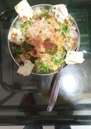 A picture of Surti locha.