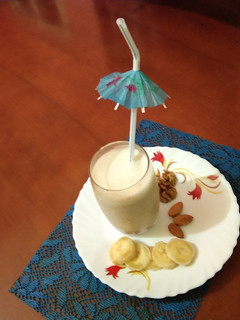 A picture of Banana milkshake.