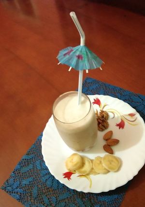 A picture of Banana milkshake.