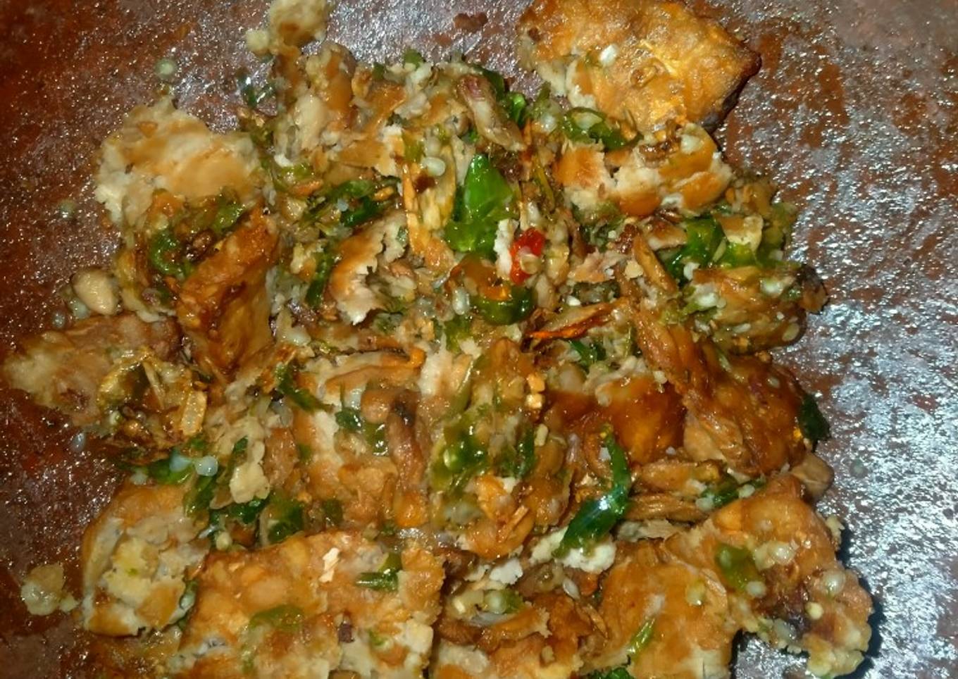 Tempe Penyet Sambal Bawang